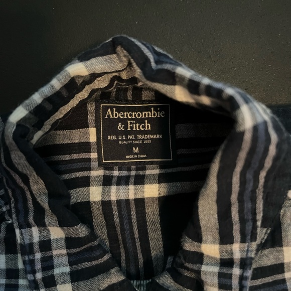 Abercrombie & Finch Flannel - Picture 2 of 2